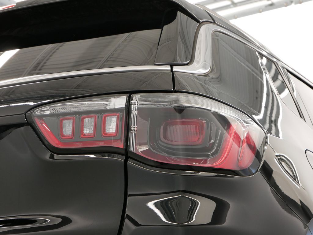 Thumbnail: 2024 Jeep Compass - 20