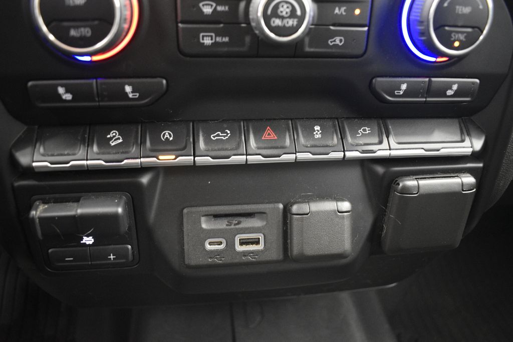 Thumbnail: 2022 Chevrolet Silverado 1500 - 46