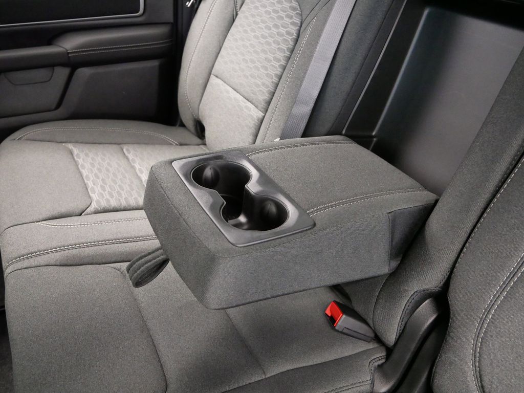 Thumbnail: 2026 RAM 1500 - 26