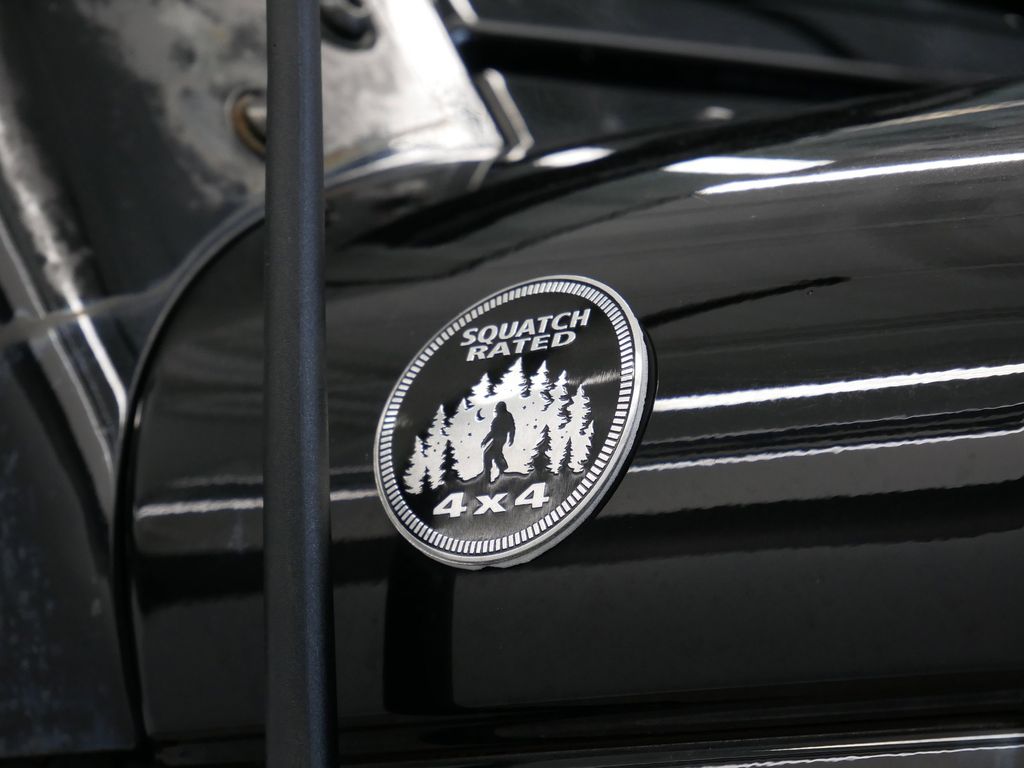 Thumbnail: 2015 Jeep Wrangler - 18