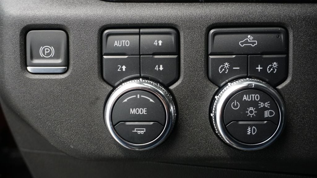 Thumbnail: 2024 GMC Sierra 1500 - 39