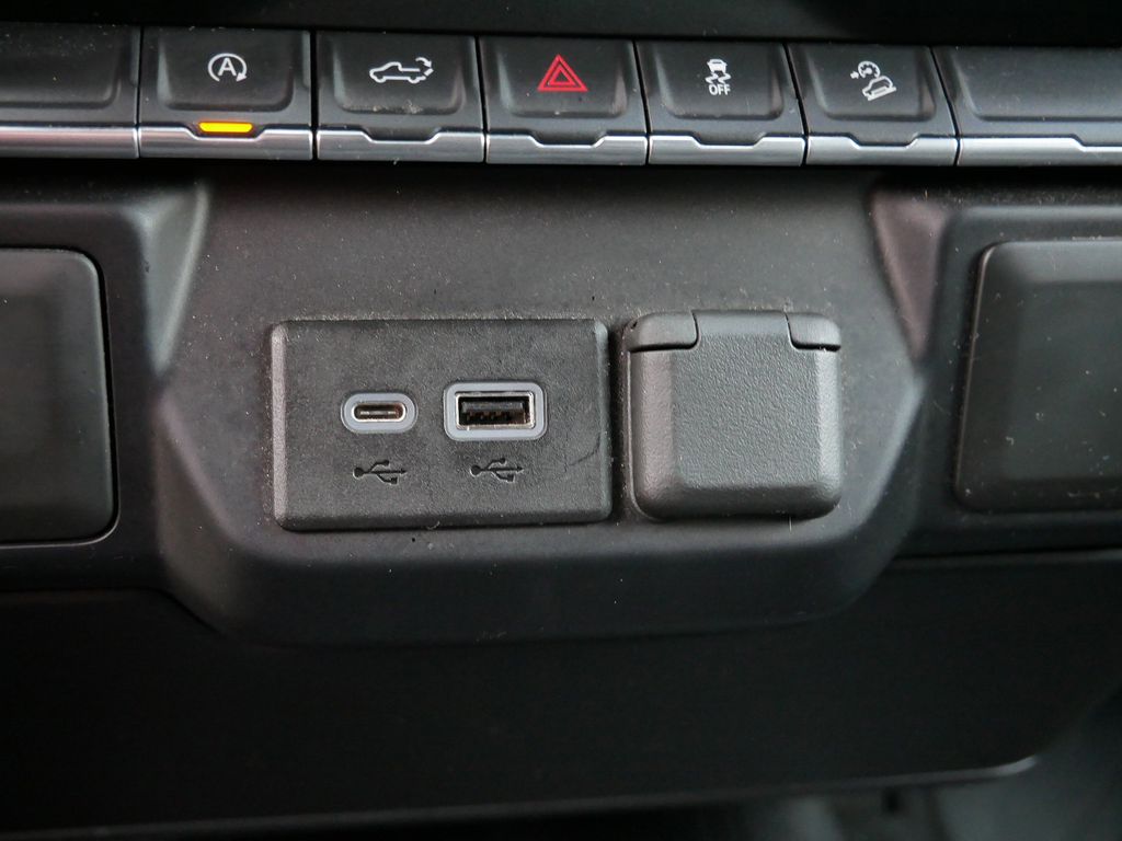 Thumbnail: 2021 GMC Sierra 1500 - 36