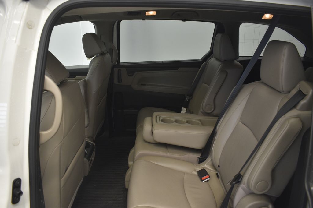 Thumbnail: 2019 Honda Odyssey - 25