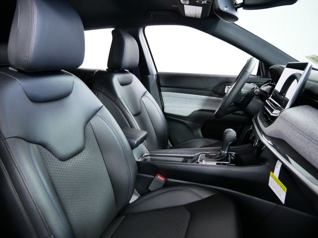 Thumbnail: 2024 Jeep Compass - 22