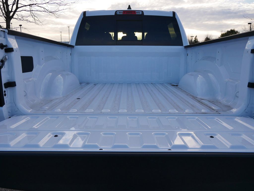 Thumbnail: 2026 RAM 1500 - 28