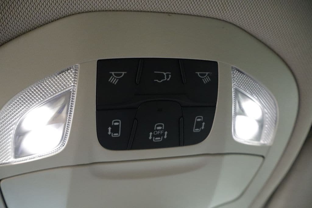 Thumbnail: 2023 Chrysler Pacifica - 35