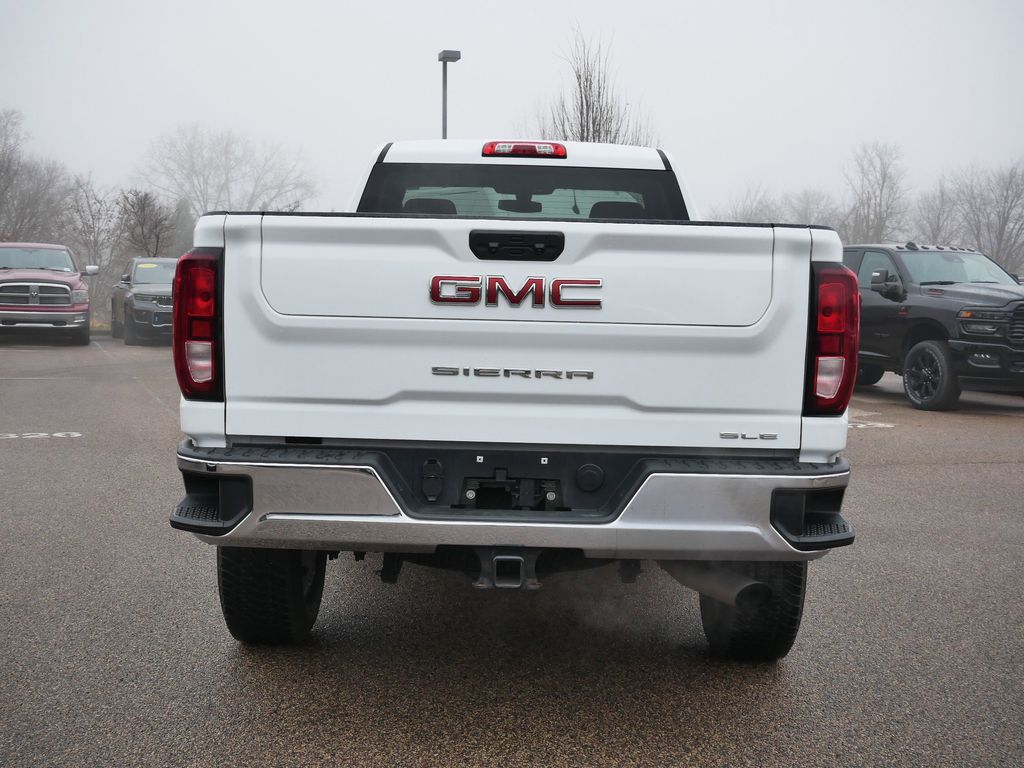 Thumbnail: 2022 GMC Sierra 3500 - 39