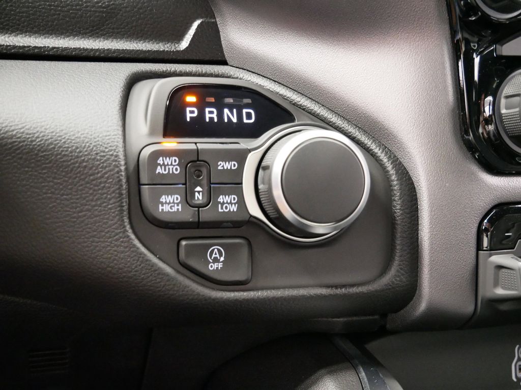 Thumbnail: 2026 RAM 1500 - 31