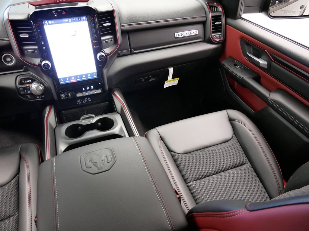 Thumbnail: 2026 RAM 1500 - 18