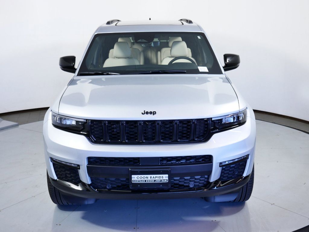Thumbnail: 2025 Jeep Grand Cherokee L - 19