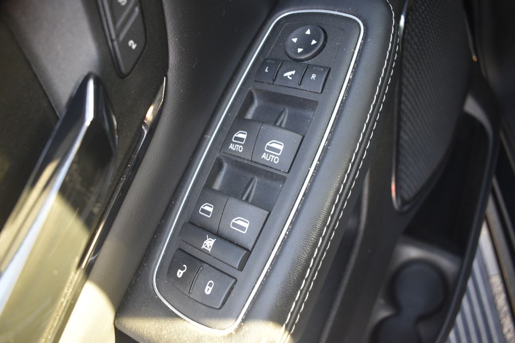 Thumbnail: 2023 RAM 1500 - 14