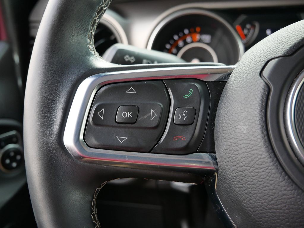 Thumbnail: 2020 Jeep Gladiator - 21