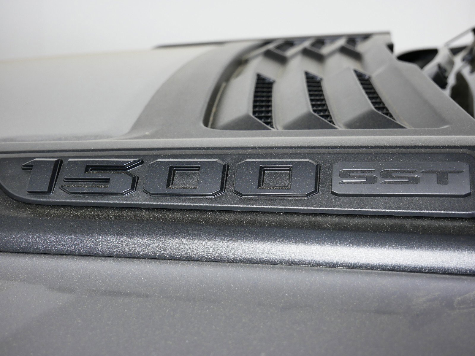 Thumbnail: 2025 RAM 1500 - 15