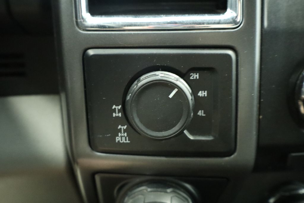 Thumbnail: 2016 Ford F-150 - 42