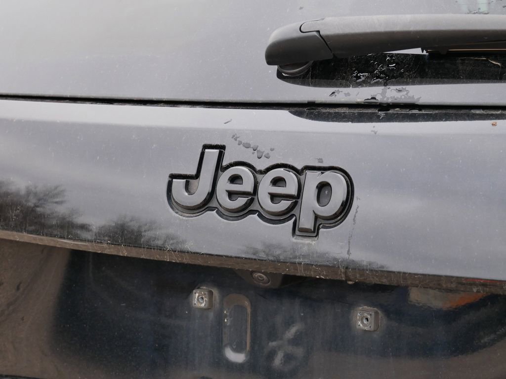 Thumbnail: 2019 Jeep Grand Cherokee - 22