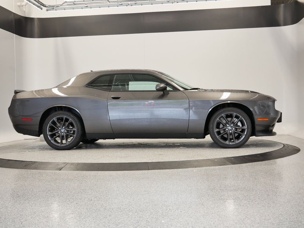 Thumbnail: 2021 Dodge Challenger - 8