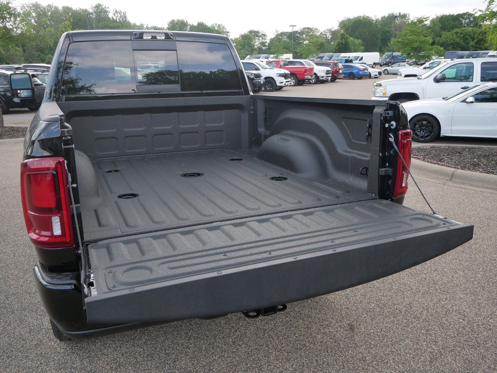 2025 RAM 2500 Laramie 19