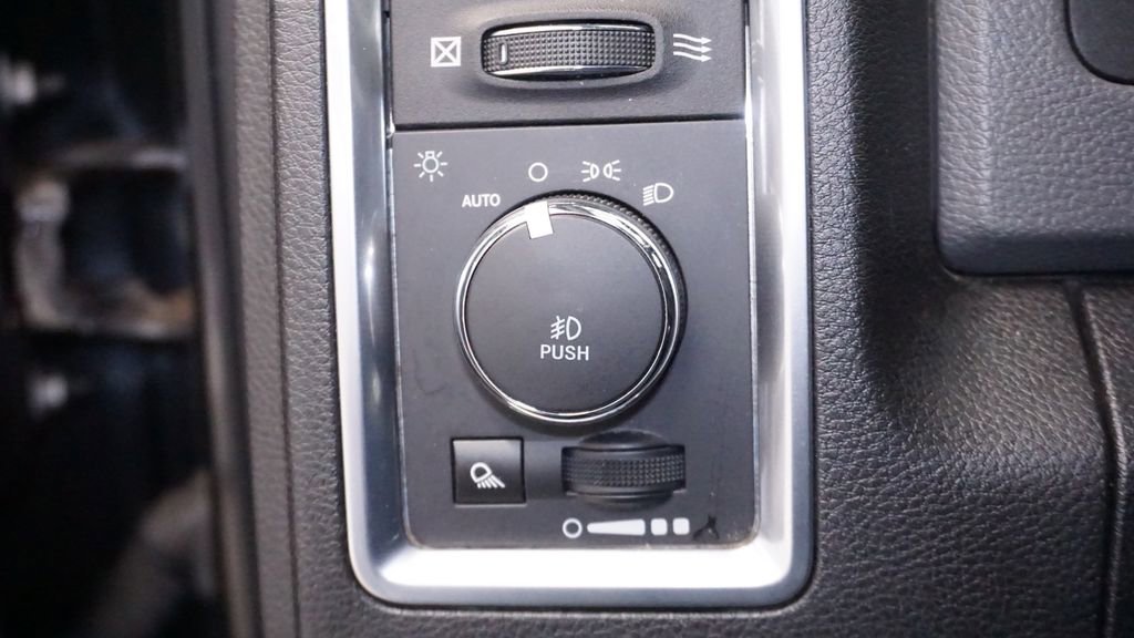 Thumbnail: 2018 RAM 3500 - 38