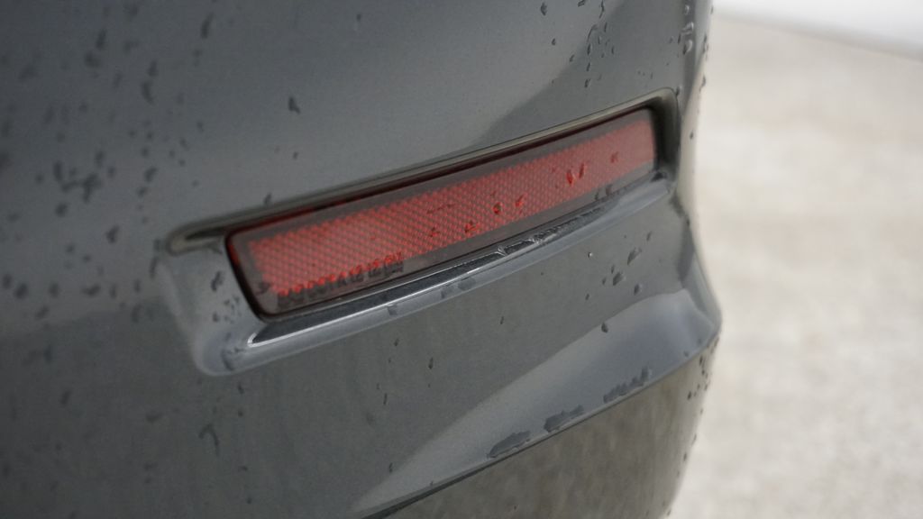 Thumbnail: 2014 Chevrolet Malibu - 21