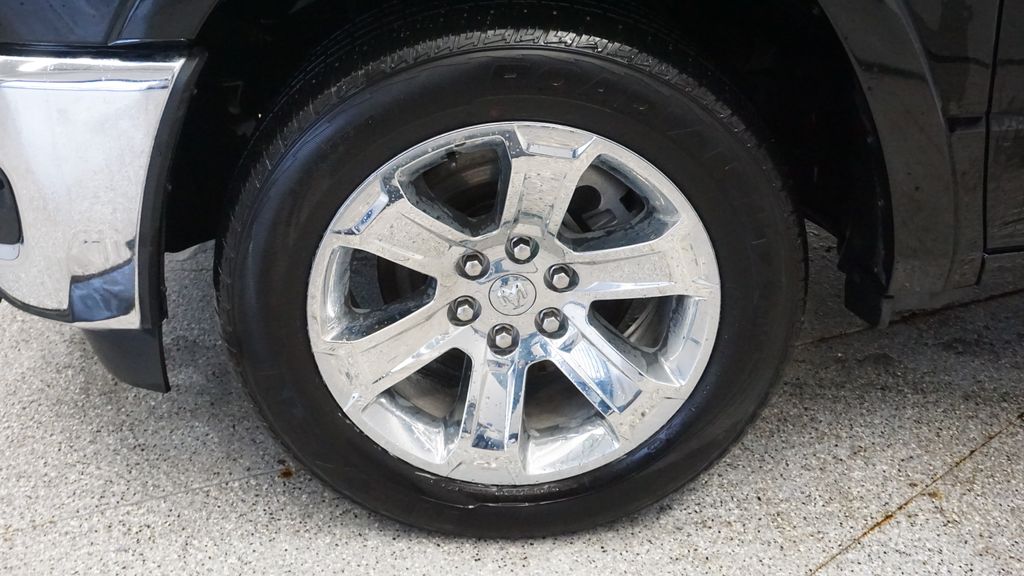 Thumbnail: 2025 RAM 1500 - 13