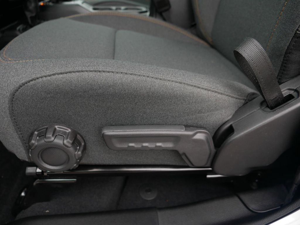 2025 Jeep Wrangler Sport S 34