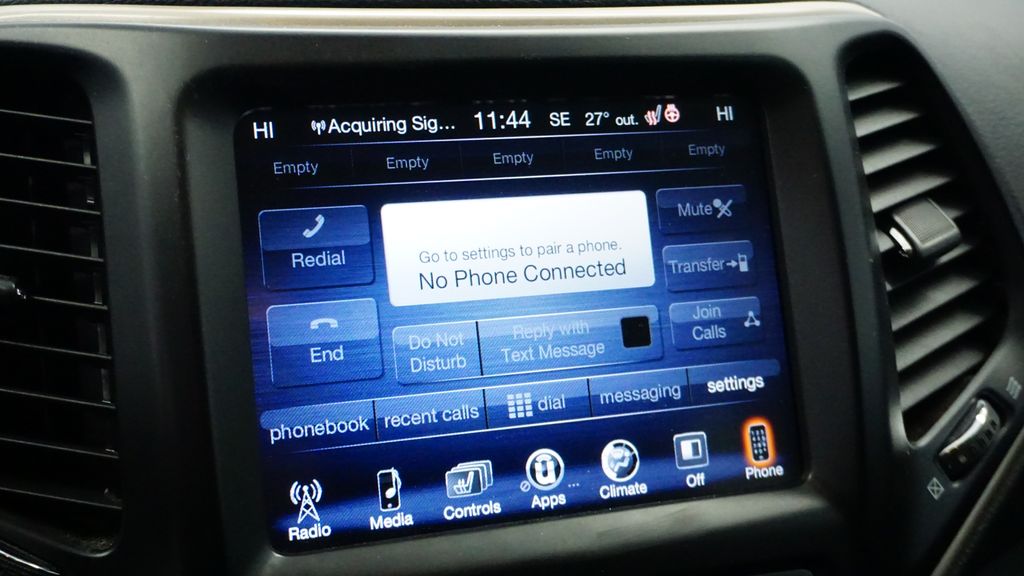 Thumbnail: 2015 Jeep Cherokee - 33