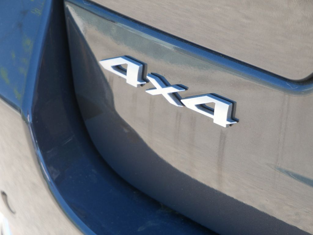 Thumbnail: 2025 Jeep Grand Cherokee - 17