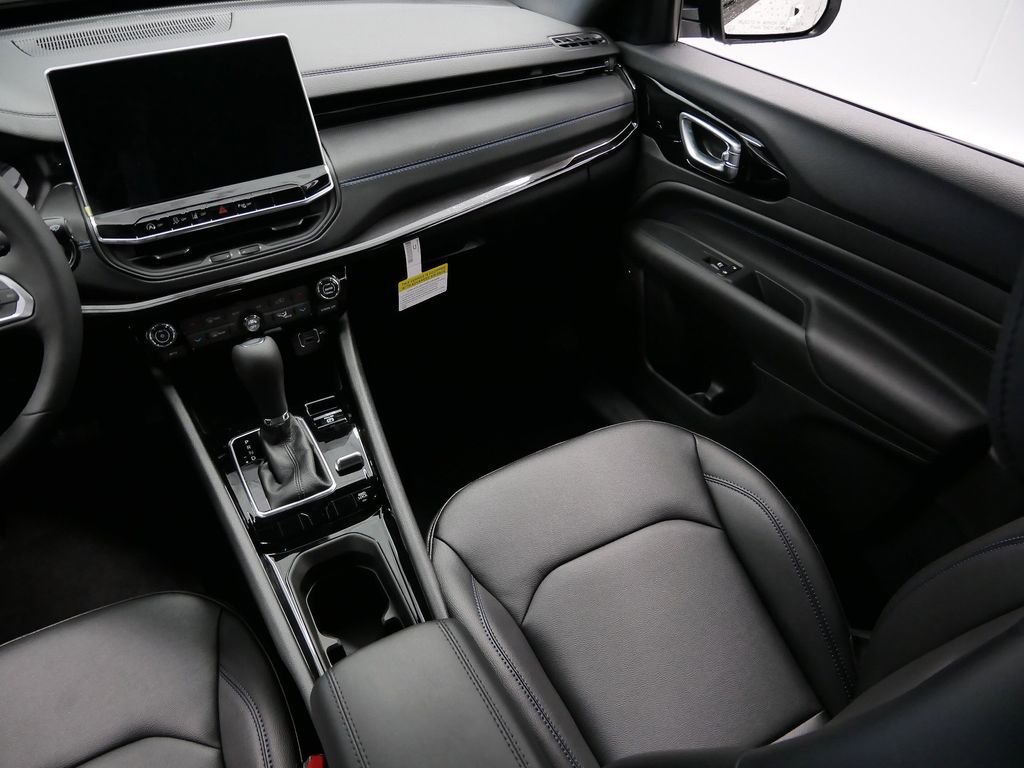 Thumbnail: 2026 Jeep Compass - 18