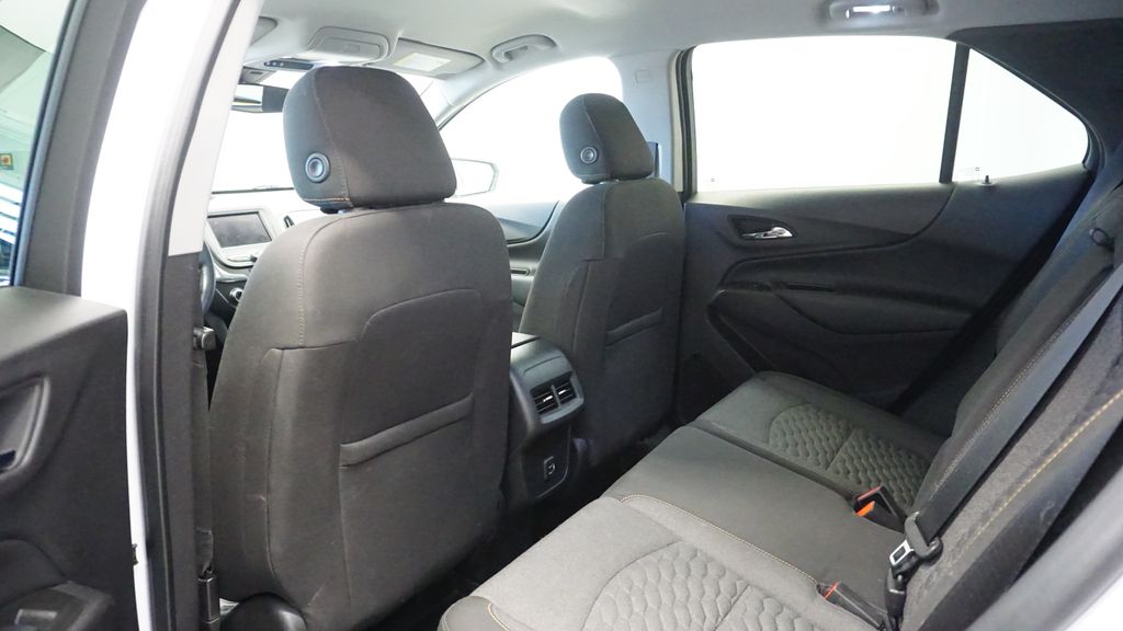 Thumbnail: 2020 Chevrolet Equinox - 21