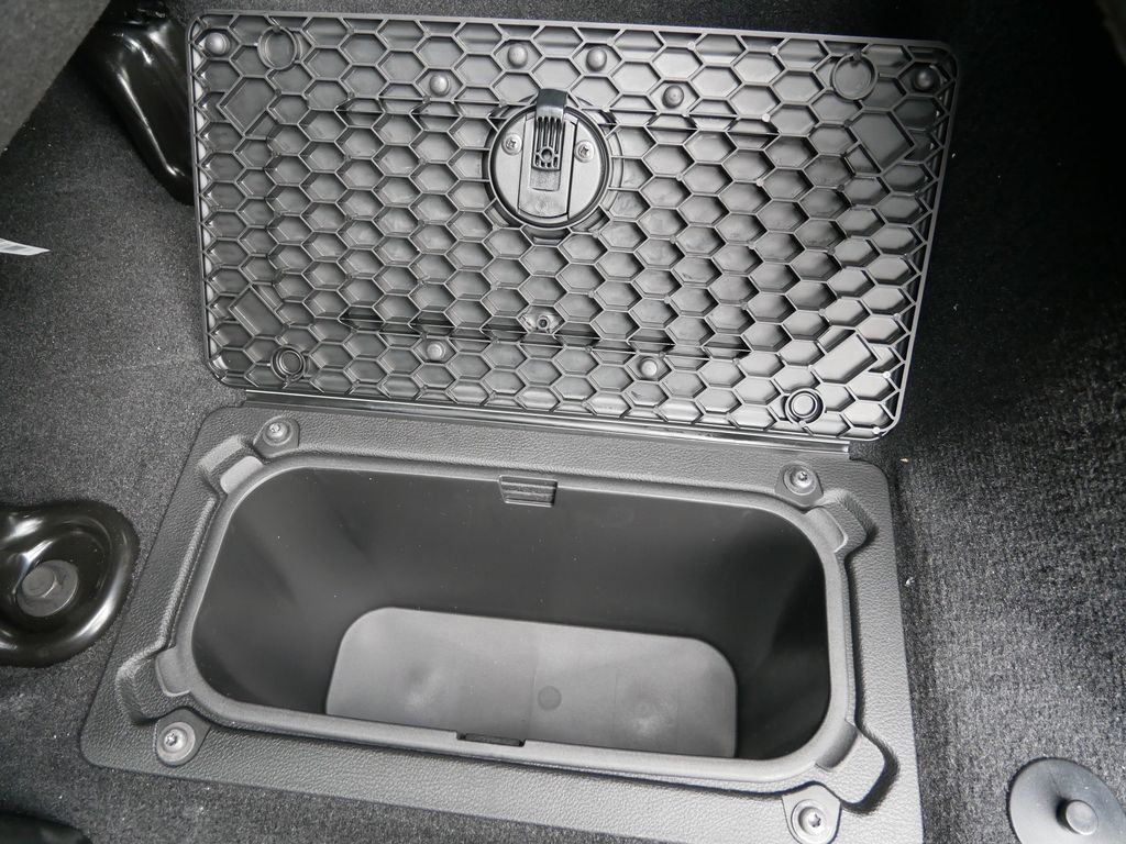 2025 RAM 3500 Big Horn 22