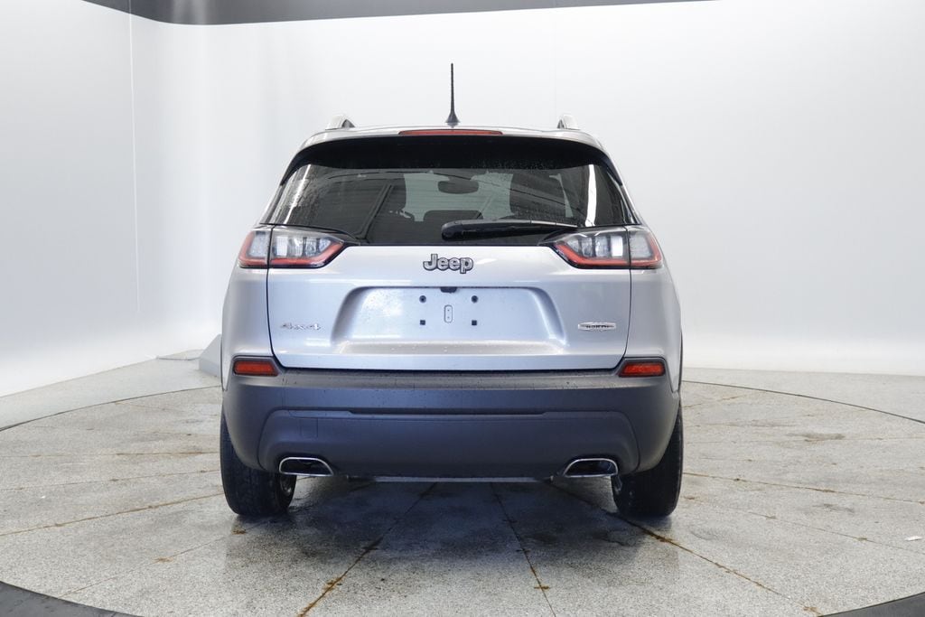 Thumbnail: 2019 Jeep Cherokee - 4