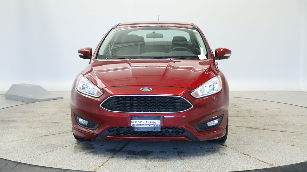 Thumbnail: 2015 Ford Focus - 8