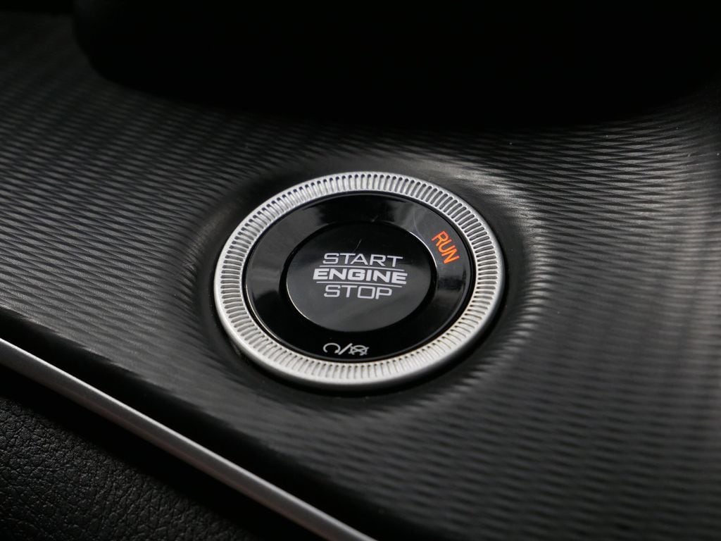 Thumbnail: 2024 Jeep Grand Cherokee - 40