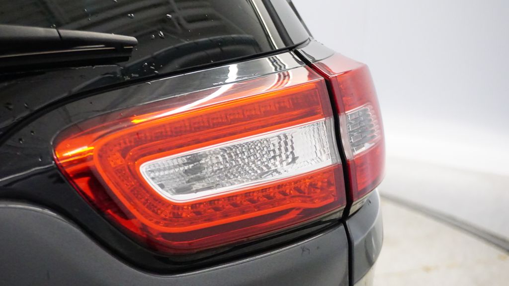 Thumbnail: 2015 Jeep Cherokee - 15