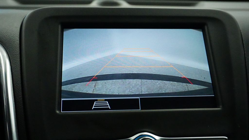 Thumbnail: 2022 Chevrolet Equinox - 36