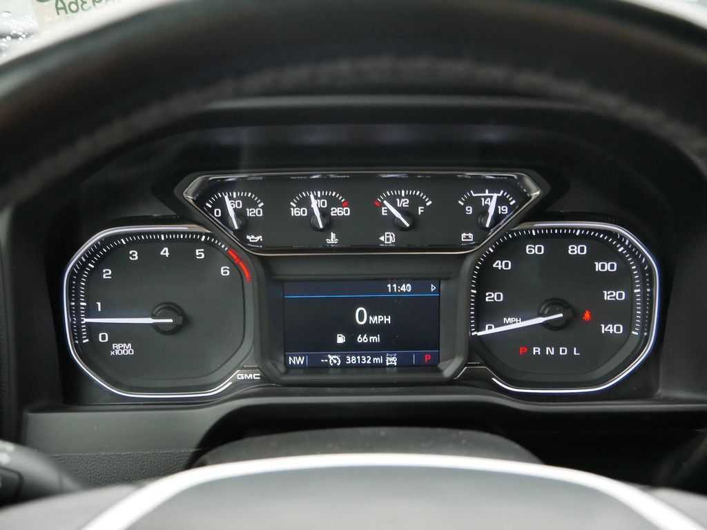 Thumbnail: 2022 GMC Sierra 3500 - 22