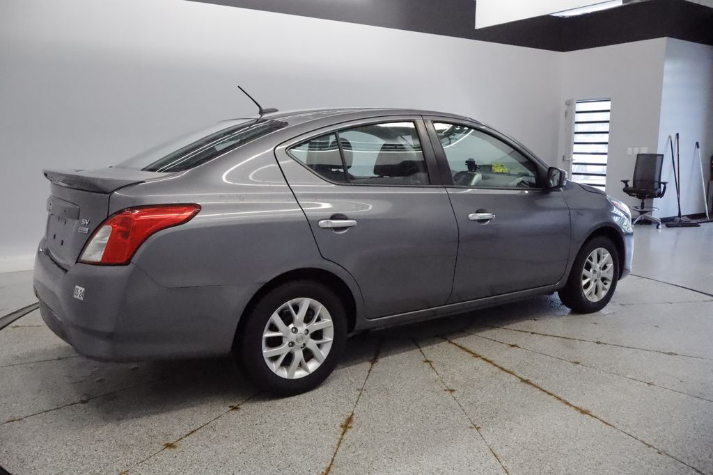 Thumbnail: 2018 Nissan Versa - 10