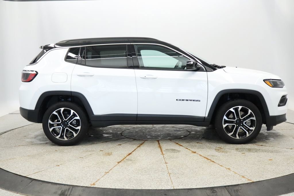 Thumbnail: 2024 Jeep Compass - 8