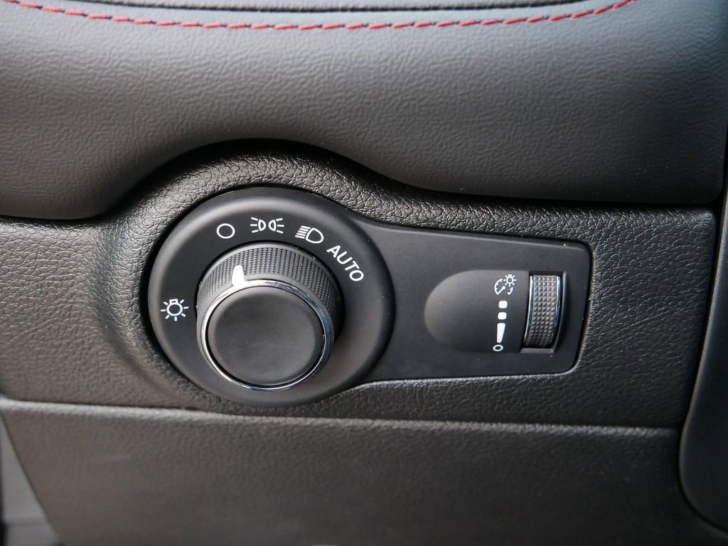 Thumbnail: 2026 Dodge Durango - 19