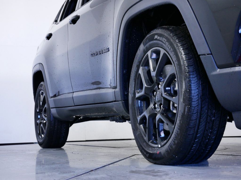 Thumbnail: 2024 Jeep Compass - 6