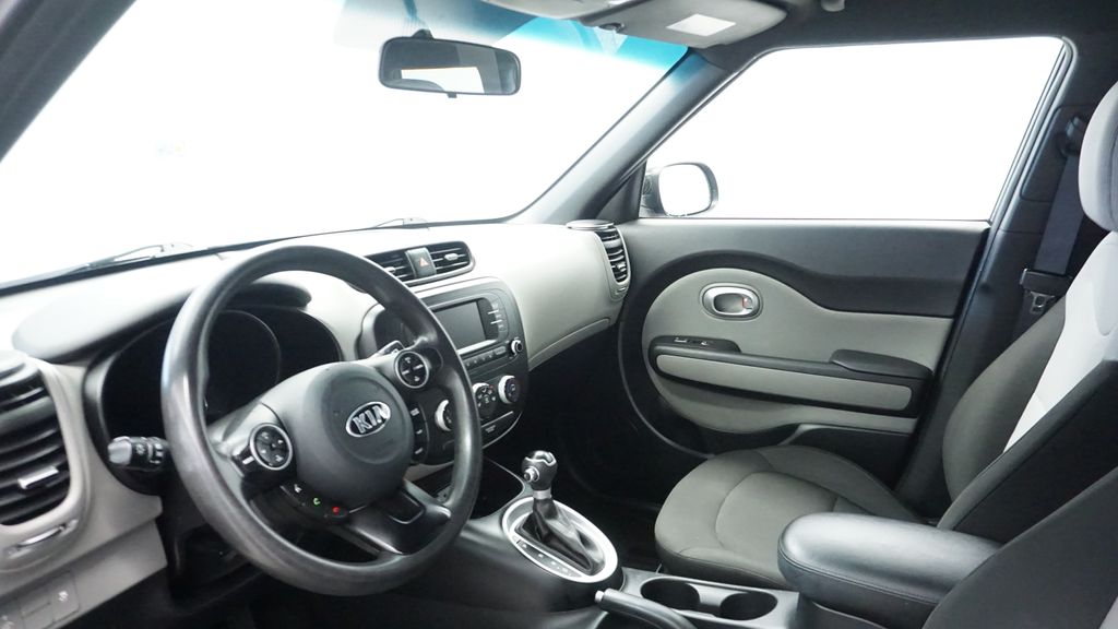 Thumbnail: 2018 Kia Soul - 29