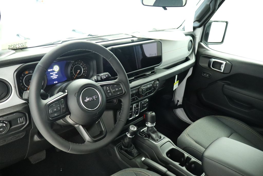 Thumbnail: 2026 Jeep Wrangler - 29