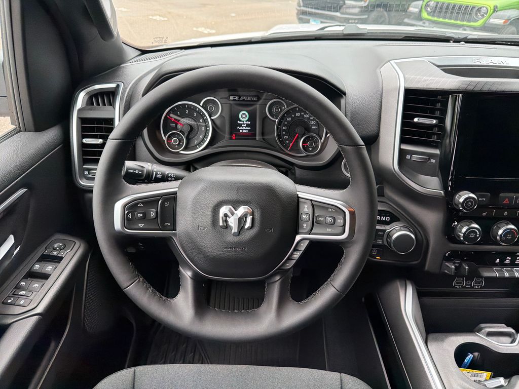 Thumbnail: 2026 RAM 1500 - 18