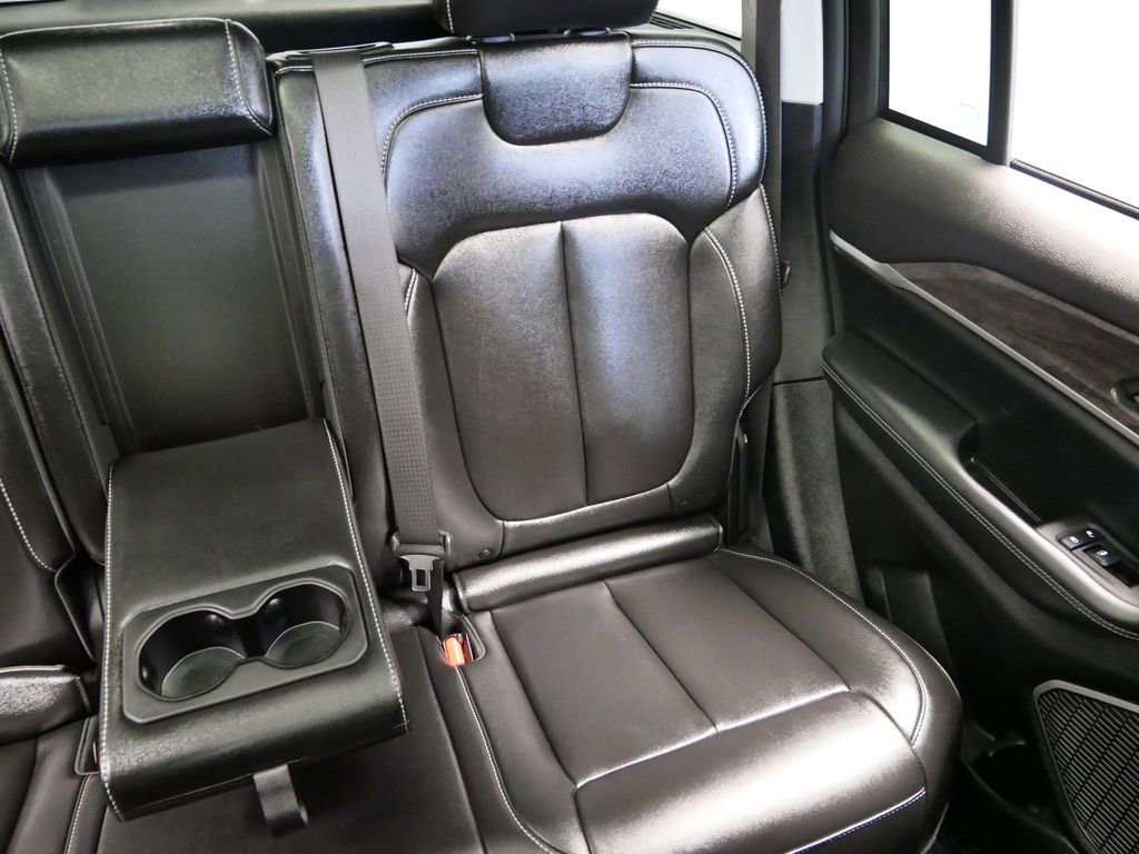 Thumbnail: 2023 Jeep Grand Cherokee - 25