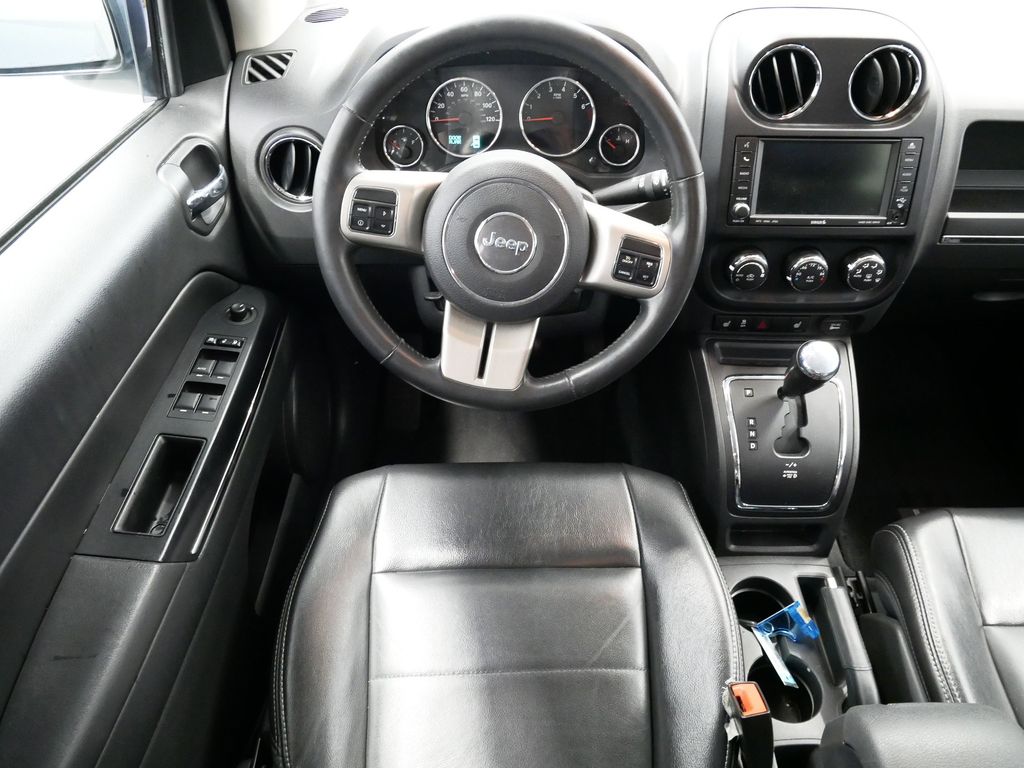Thumbnail: 2011 Jeep Compass - 23