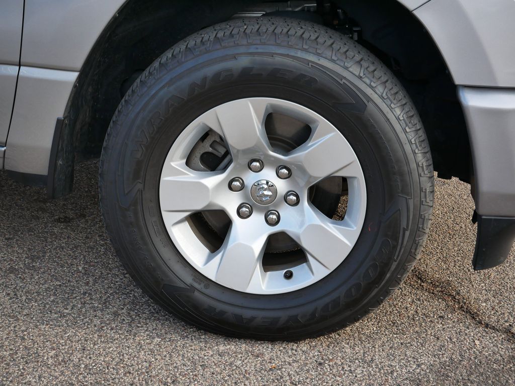 Thumbnail: 2024 RAM 1500 - 51