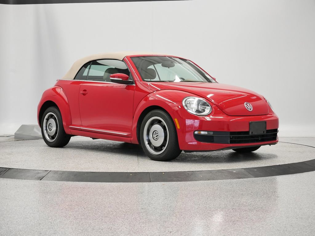 Thumbnail: 2013 Volkswagen Beetle - 9
