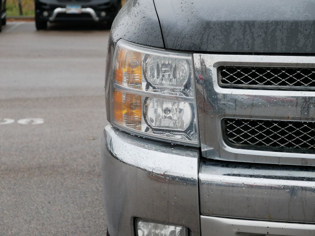 Thumbnail: 2012 Chevrolet Silverado 1500 - 12