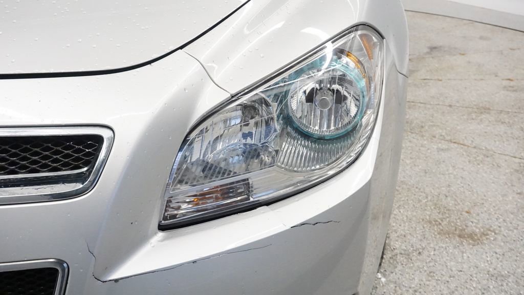 Thumbnail: 2012 Chevrolet Malibu - 12