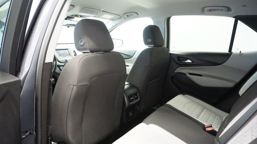 Thumbnail: 2022 Chevrolet Equinox - 22